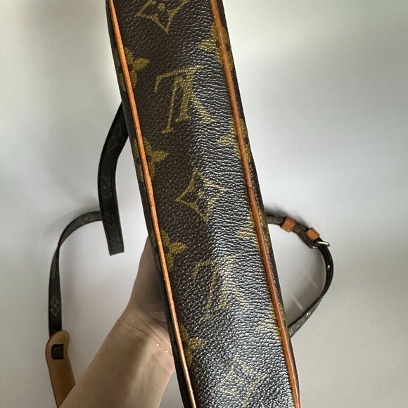 Louis Vuitton Marly vintage leather handbag - Picture 9 of 11